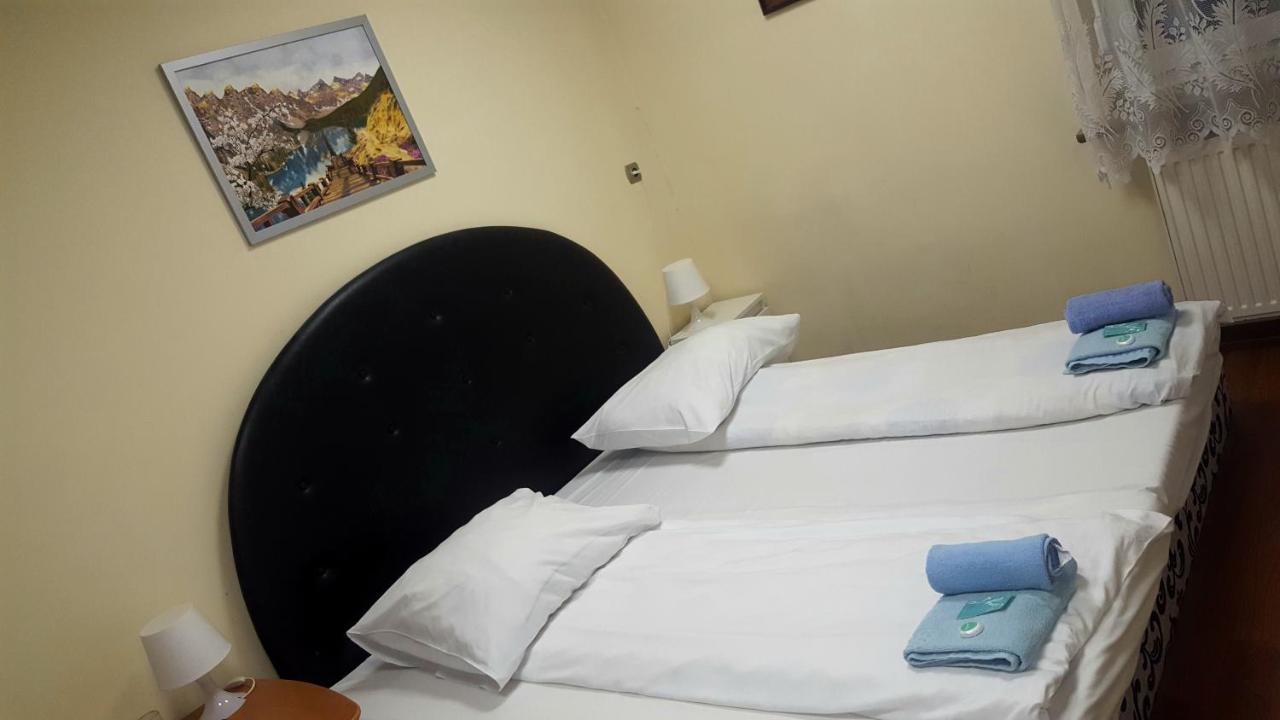 Etna - Hostel -Noclegi ジェシュフ エクステリア 写真