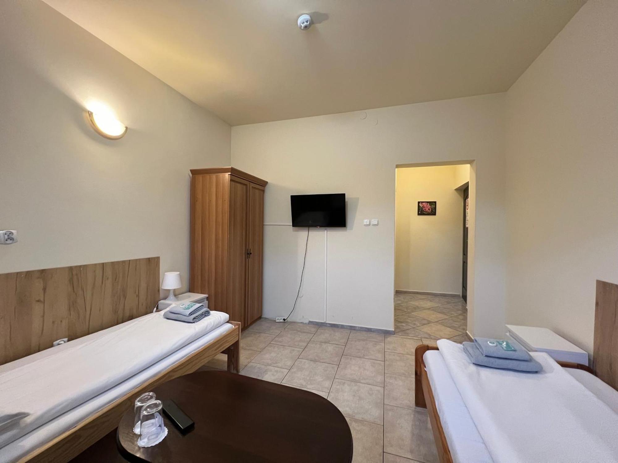 Etna - Hostel -Noclegi ジェシュフ エクステリア 写真