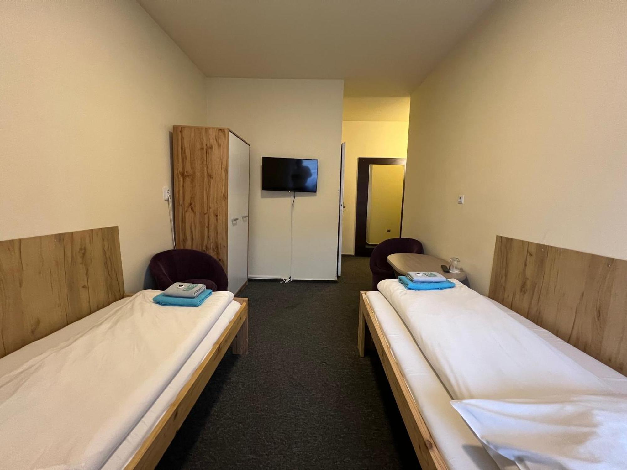 Etna - Hostel -Noclegi ジェシュフ エクステリア 写真
